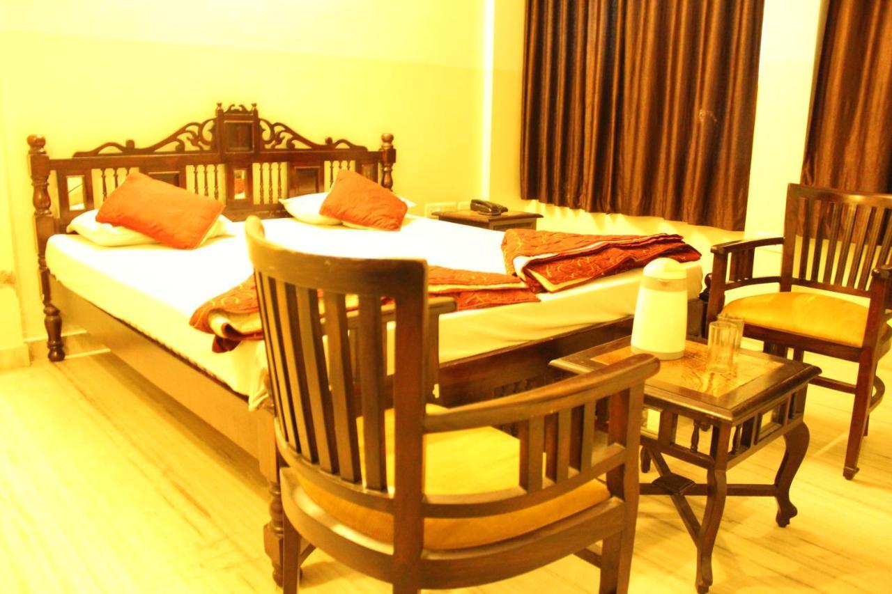 Hotel The Chit Chat Palace Dzsaipur Kültér fotó