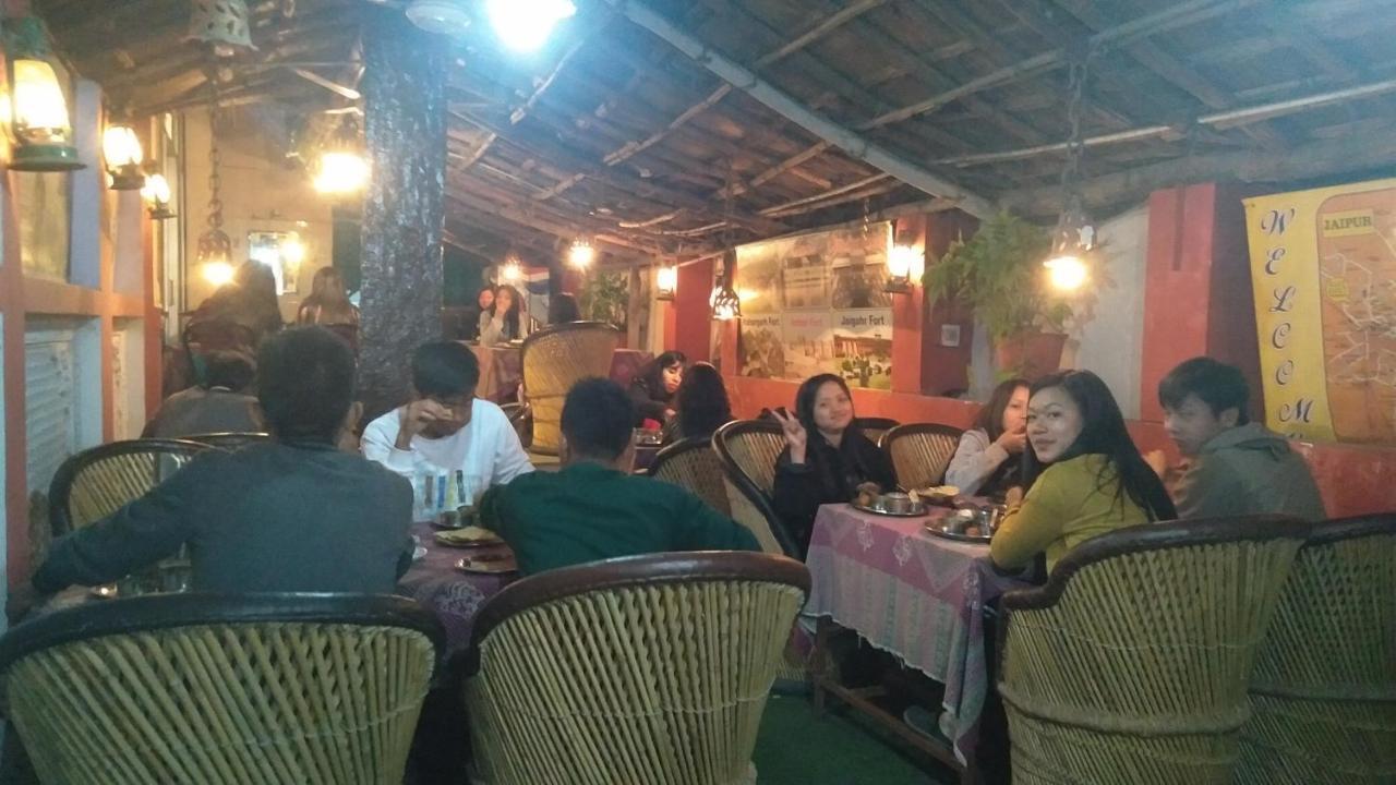 Hotel The Chit Chat Palace Dzsaipur Kültér fotó