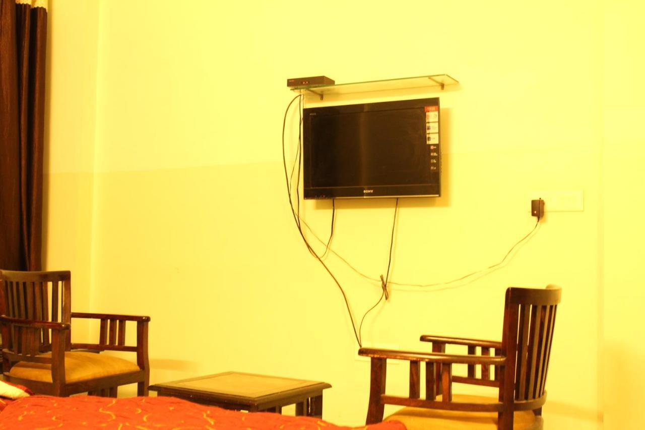 Hotel The Chit Chat Palace Dzsaipur Kültér fotó